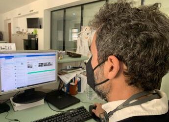 Covid, a scuola o al lavoro col virus? Ecco regole e raccomandazioni