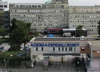 Ospedale Foggia, nuova aggressione. I medici: “Interventi o chiudere policlinico”