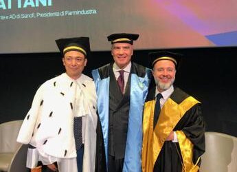 Università Pegaso, laurea honoris causa a Marcello Cattani in Scienze economiche