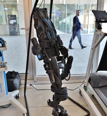 Ai e robot cambiano la riabilitazione. I fisiatri: “Il futuro è la terapia a distanza”