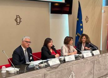 Mezzanotte (Managerialia): “Oltre 450 donne in short list Women on Board pronte per cda”