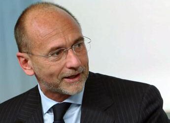 Cappellacci (FI): “Italia in prima linea nel contrastare antibiotico-resistenza”