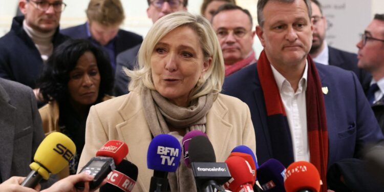 La Francia in bilico davanti alla crisi. Equilibri e variabili secondo il prof. Darnis