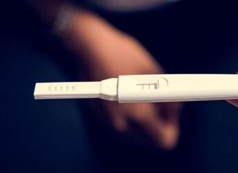 Aborto in aumento in Italia anche fra minorenni, Ivg farmacologica sorpassa chirurgica