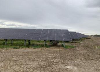 Adr inaugura l’impianto Solar Farm, 55mila pannelli lungo 2,5 km