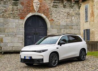 Leapmotor C10 REEV al Salone dell’Automobile di Bruxelles