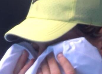 Sinner, il neurologo Sorrentino: “Tremore alle mani? Ipotesi attacco di panico”