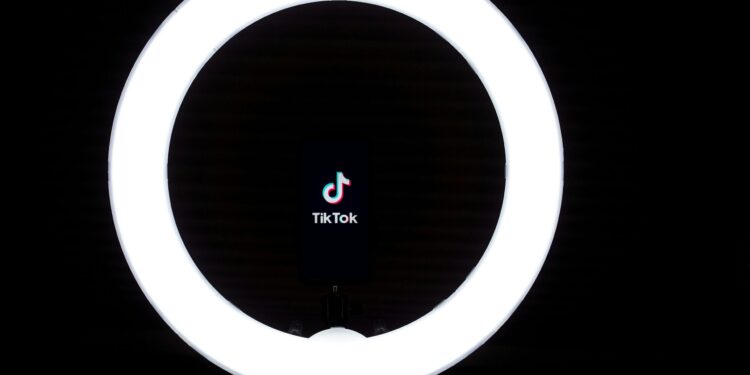 TikTok vietata anche in Ue? Ecco come (e perché) potrebbe succedere