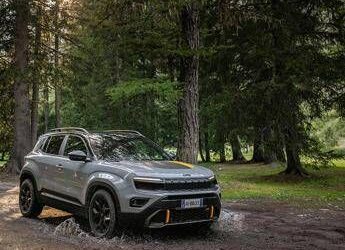 Jeep Avenger, il SUV più venduto in Italia anche nel 2025