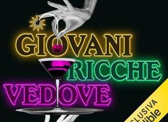 Audible lancia “Giovani, ricche, vedove” con Ambra Angiolini e Carolina Crescentini