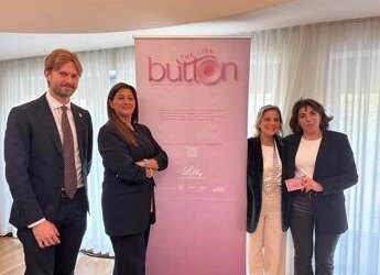 Tumori, l’indagine: “Aderenza alle cure per il cancro al seno sottovalutata dal 50% degli italiani”