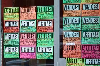 Caro-casa, dall’Ue nuova legge sugli alloggi accessibili: “Ma non sono contro gli affitti brevi”