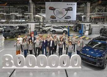Dacia celebra il traguardo degli 8 milioni di veicoli a Mioveni con il Bigster