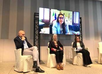 Disabili, Locatelli: “Con riforma migliori risposte anche per pazienti con Sla”