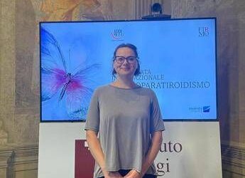 Malattie rare, pazienti: “Con ipoparatiroidismo impossibile anche camminare”