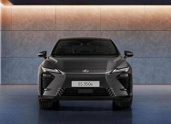 Nuova Lexus ES: lusso ed elettrificazione