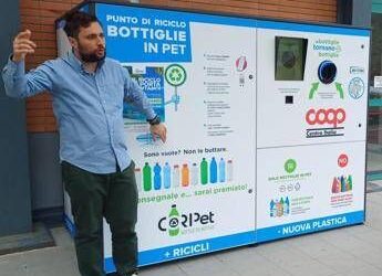 Rifiuti, Coop Centro Italia-Coripet: due nuovi ecocompattatori ad Avezzano e L’Aquila