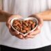 Alimentazione, esperto: “Mandorle e frutta a guscio migliorano salute cardiometabolica”
