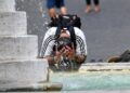 Caldo estremo, oggi 14 città in allerta massima. Da domani il Nord torna a respirare
