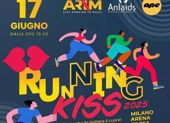 Hiv, staffetta del bacio contro i pregiudizi, a Milano torna Arim Running Kiss