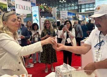 Mozzarella Bufala Campana Dop si promuove a New York, appello per scongiurare dazi