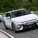 KIA EV4: nuova elettrica con sicurezza e praticità integrate