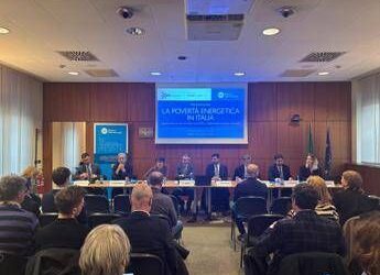 Energia: Oipe, nel 2024 2,4 milioni di famiglie in povertà energetica