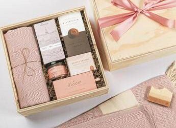 Natale, Il regalo aziendale cambia pelle, da costo a leva strategica per le relazioni