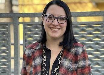 Borghi a rischio di spopolamento? Non Cortemilia, grazie alla gestione imprenditoriale di Paola Veglio