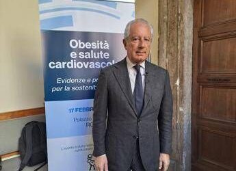 Cardiologo Perrone Filardi: “Curare obesità riduce infarto, ictus e ricoveri”