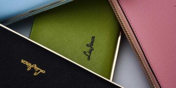 Accessori in pelle donna: come valorizzare ogni outfit con dettagli di qualità