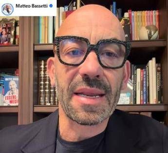 Meningite in Uk, Bassetti: “Viaggi studio sì, ma meglio da vaccinati”