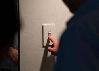 Ora legale e risparmio, sulla bolletta non pesa solo l’illuminazione