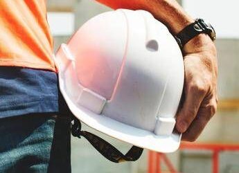 Incidenti sul lavoro, ora il rischio corre sulle strade: Roma capitale degli infortuni
