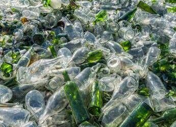 La roadmap green dell’industria del vetro, dai consumi idrici alle rinnovabili