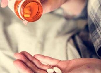 Abuso di paracetamolo negli adolescenti, Aifa: “Effetti anche irreversibili”
