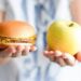 Alimentazione, pediatri: “Crescono disturbi da diete drastiche suggerite da chatbot e Ai”