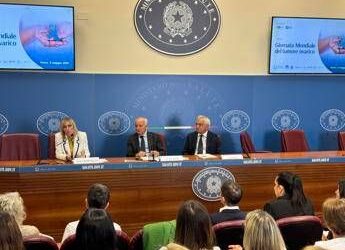 Giornata cancro ovaio, ‘cure in centri specializzati per 9 donne su 10 entro 2030’
