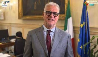 Lavoro, Zangrillo: “Priorità assoluta per governo, Festival luogo confronto”