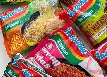 Noodles istantanei nuova mania, il medico nutrizionista: “Non li boccio, anzi”