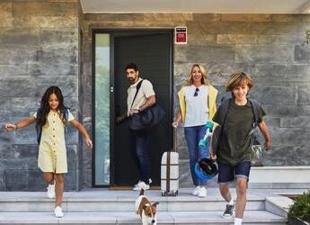 Case vuote, ma vacanze a rischio