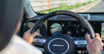 Hyundai SmartSense, la sicurezza intelligente che assiste il conducente