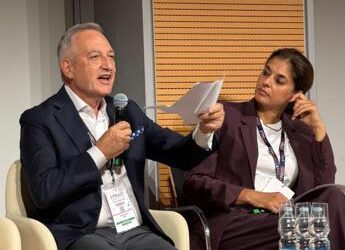 Invecchiamento attivo, Vaia: “Serve un welfare che accompagni le persone e renda praticabile la prevenzione”