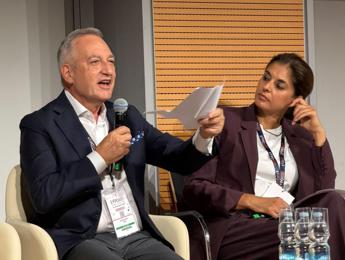 Invecchiamento attivo, Vaia: “Serve un welfare che accompagni le persone e renda praticabile la prevenzione”