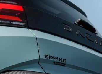 Nuova Dacia Spring: continua la rivoluzione elettrica accessibile
