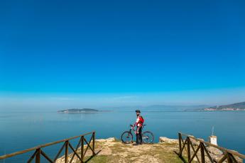 Oscar Italiano del Cicloturismo 2026, vince l’Umbria con la ciclovia del Trasimeno