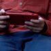 Social media, rischio uso eccessivo in estate per bambini: le raccomandazioni ai genitori