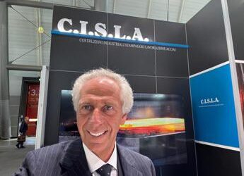 Dal Canavese le capote per Porsche e Aston Martin, la storia di Cisla che ‘corre’ lontano dalla crisi