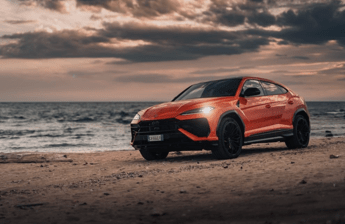 Lamborghini Urus SE, il Super SUV ibrido con due anime e 800 CV