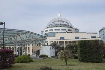 Scambio di embrioni al San Raffaele, riprende attività del centro di Medicina della Riproduzione